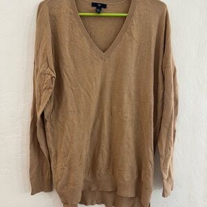 Gap women’s Tan Sweater
